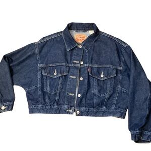 Levi's Women’s‎ Cropped Denim Trucker Jacket Size Medium